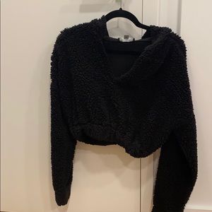 Black cropped teddy hoodie!